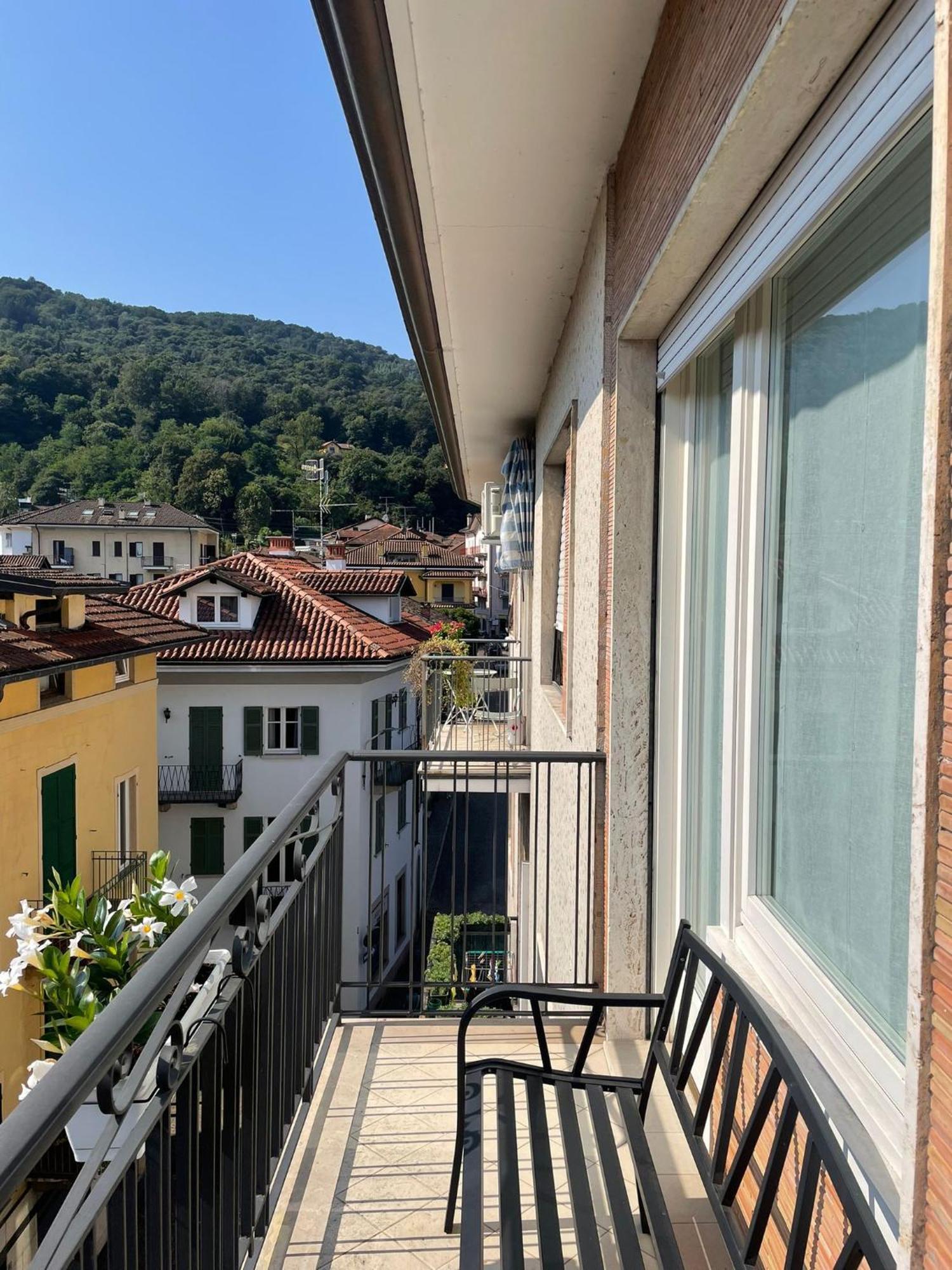 Family Apartment Vista Lago Stresa Exteriör bild