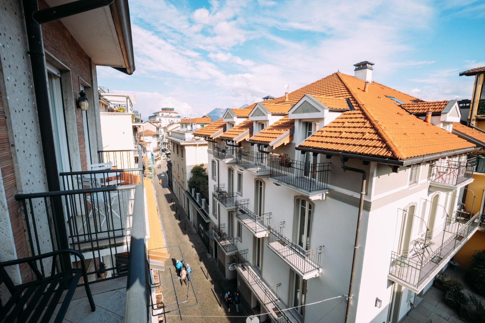 Family Apartment Vista Lago Stresa Exteriör bild